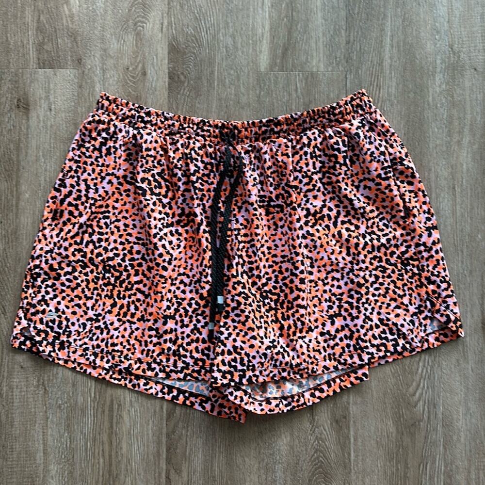 Fabletics The One 3" Shorts Flash Orange Safari Spots Size 2X
